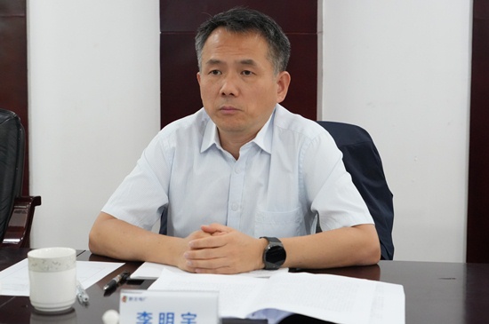 李明宇在黔北电厂座谈会上讲话（已改尺寸）.jpg